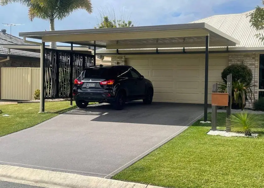 Carport Minimalis dengan Kanopi Datar